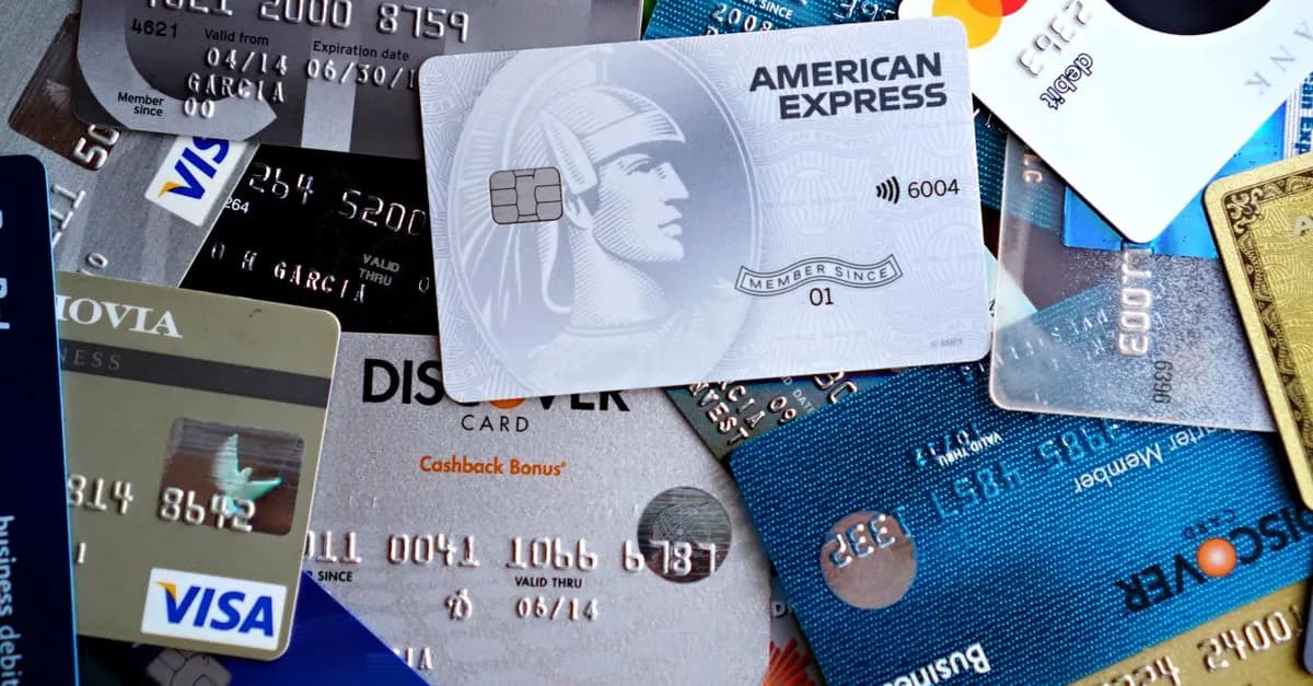 Comment choisir la meilleure carte bancaire pour vos besoins ?