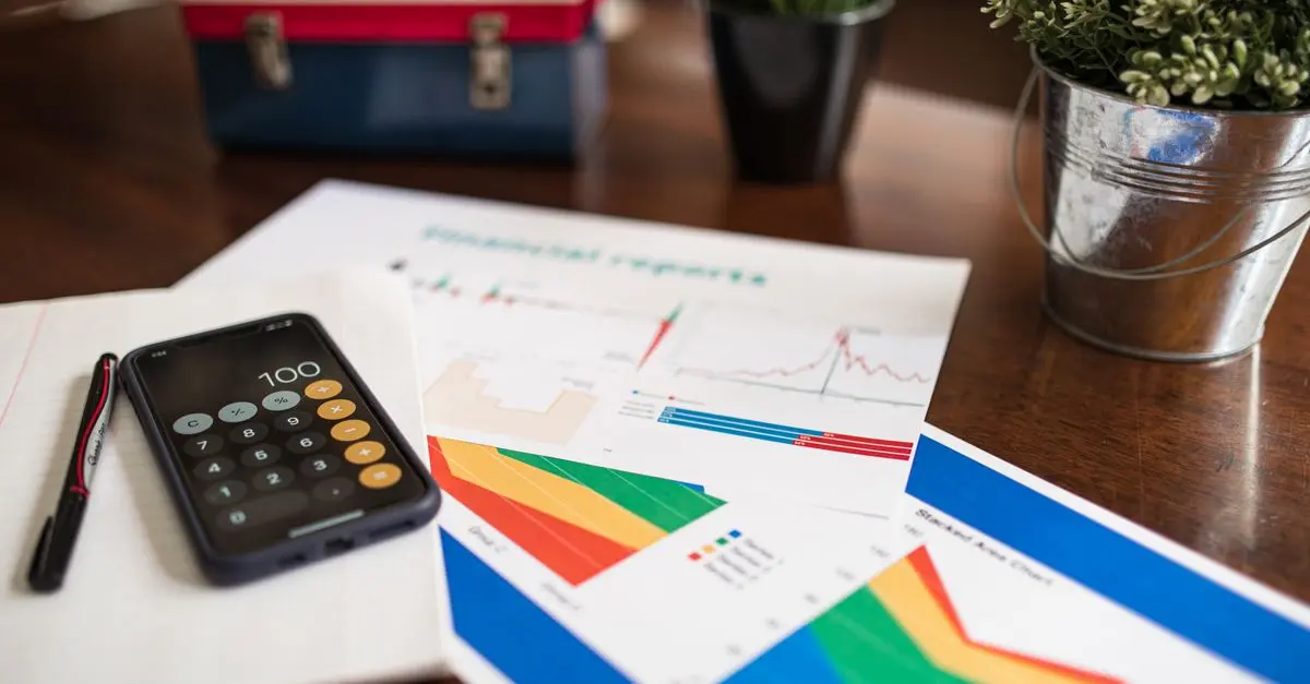 Comment éviter les frais bancaires cachés : 5 astuces efficaces