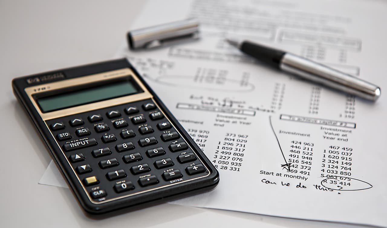 Comment choisir une assurance bancaire adaptée à vos besoins