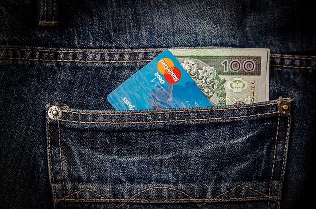 Comparatif des cartes de crédit : Comment choisir la meilleure ?